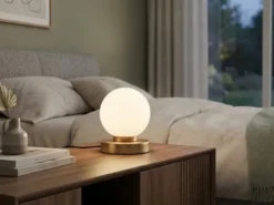 Kleine Touch Tischlampe PRINZ II Messing mit Glas Kugel Weiß, Höhe 15cm