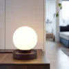 Kleine Touch Tischleuchte Rostoptik mit Glas Kugel Weiß & E14 LED, Höhe 15cm