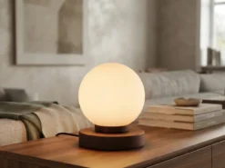 Kleine Touch Tischleuchte Rostoptik mit Glas Kugel Weiß & E14 LED, Höhe 15cm