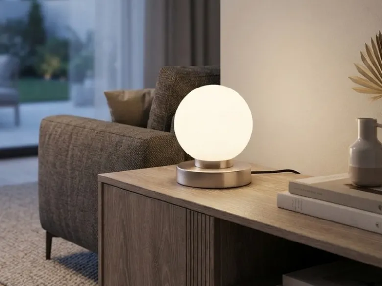 Kleine Touch Tischleuchte Silber mit Glas Kugel Weiß & E14 LED, Höhe 15cm