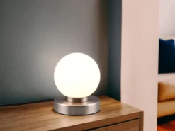 Kleine Touch Tischleuchte Silber mit Glas Kugel Weiß & E14 LED, Höhe 15cm