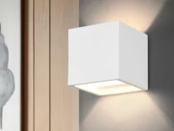 Kleine Wandleuchte DADI aus Gips mit Up and Down Lichteffekt, Würfel 11,5cm