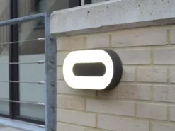 LED Außenwandleuchte UBLO, Aluminium, Silber Oval 21cm breit, IP44