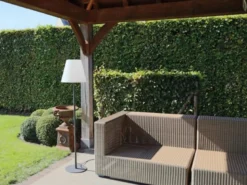 LED Aussenstehleuchte mit 3m Kabel für Garten & Terrasse, IP65 - 150cm hoch