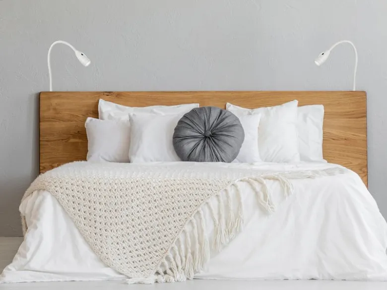 LED Bettlampe STEN Weiß mit Kabel und Stecker, Gestensteuerung, Breite 4cm