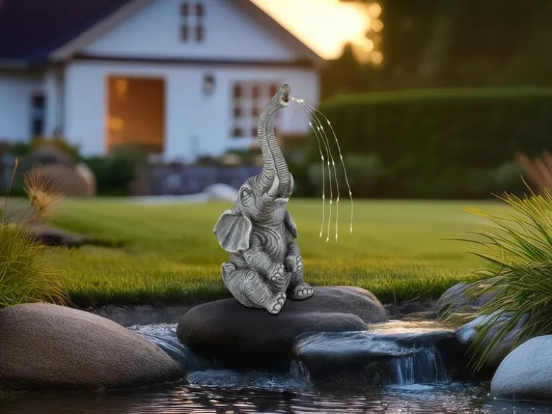 LED Deko Solarleuchte Elefantenlampe aus Kunststoff Grau, Höhe 32,5cm