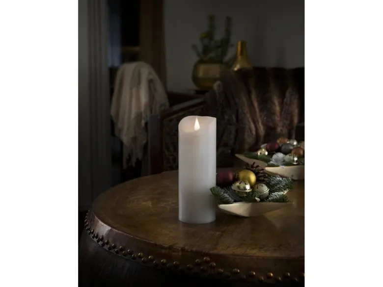 LED Echtwachskerze mit Flamme & Timer, Ø 7,5cm, Höhe 20,5cm, Batteriebetrieb