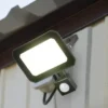 LED Flutlichtstrahler mit Bewegungsmelder 30W, IP44, mit Anschlussbox
