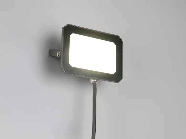 LED Flutlichtstrahler 30W, Aluminium Schwarz, IP65, mit Anschlussbox