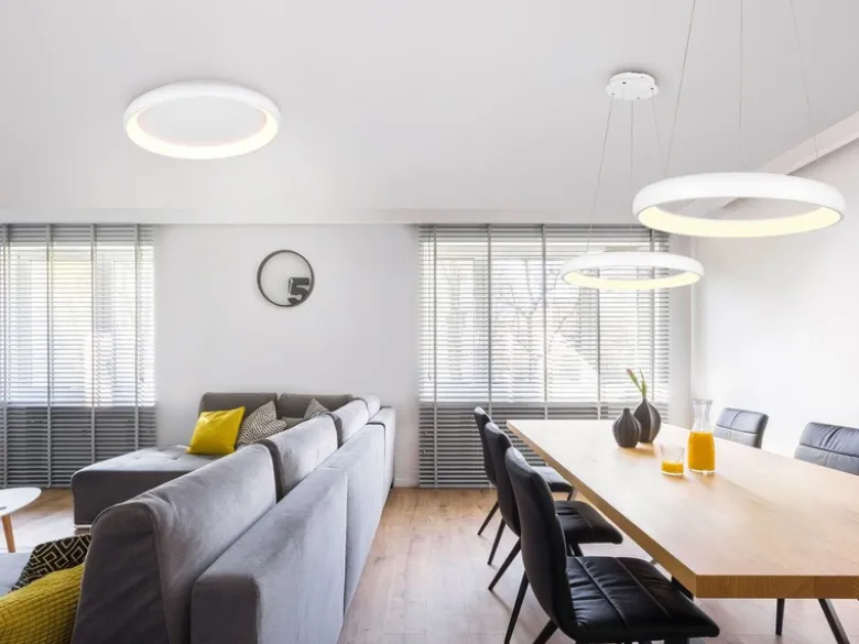 LED Pendelleuchte CARDONA groß Weiß, dimmbar & 3 Lichtfarben, Ø 75cm