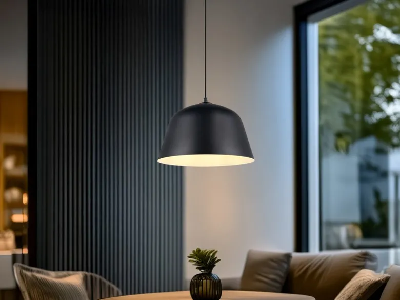 LED Pendelleuchte 1-flammig aus Metall höhenverstellbar in Schwarz, Ø 30cm
