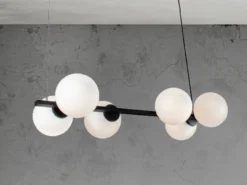 LED Pendelleuchte 6 flammig Schwarz & Opalglas Kugeln Weiß, Breite 80cm