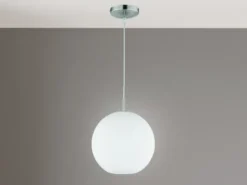 LED Pendelleuchte mit Kugel aus weißem Opalglas, Ø 30cm