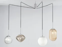 LED Pendelleuchte mit 4 Relief Glas Lampenschirmen, Abhängung bis 250cm