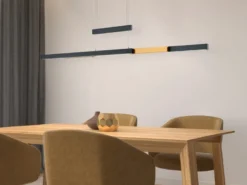 LED Pendelleuchte TRAJAN ausziehbar höhenverstellbar Schwarz Gold, Breite 150cm