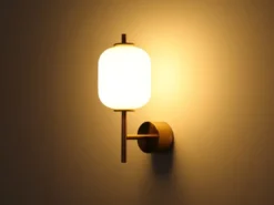 LED Retro Wandleuchte EWALD aus Metall in Messing & Opalglas, Höhe 32,5cm