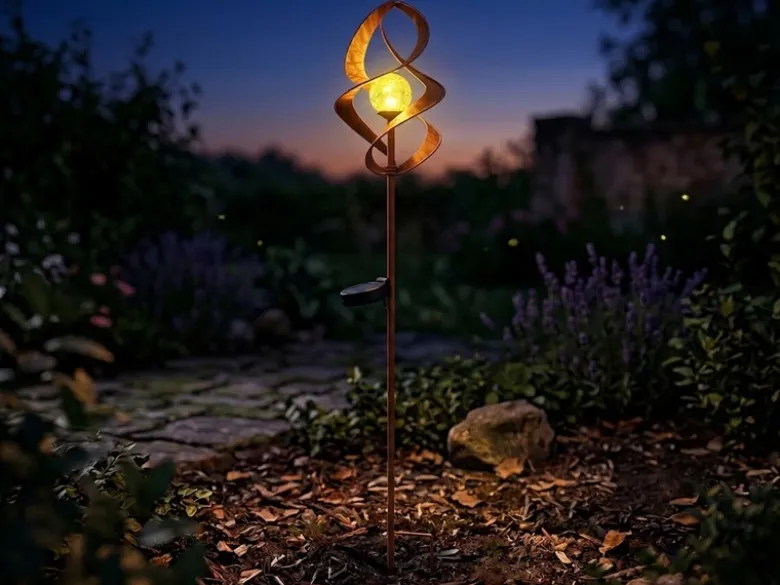 LED Solar Gartenstecker mit Erdspieß drehbar aus Metall in Rostoptik, Höhe 90cm