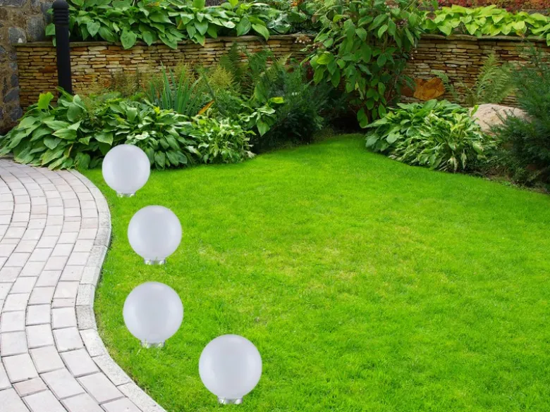 LED Solarkugeln Garten - 2er SET, Leuchtkugel Ø 20cm mit Erdspieß