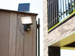 LED Solar Wandleuchte SUNSHINE mit Bewegungsmelder IP54, Breite 18cm