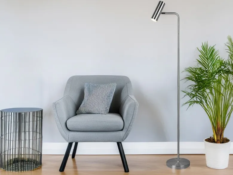 LED Stehlampe in Silber matt, Spot schwenkbar, Höhe 151cm