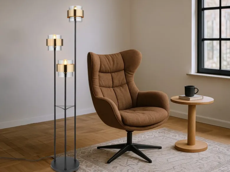 LED Stehleuchte 3-flammig mit Rauchglas und Messingringen, Ø43cm