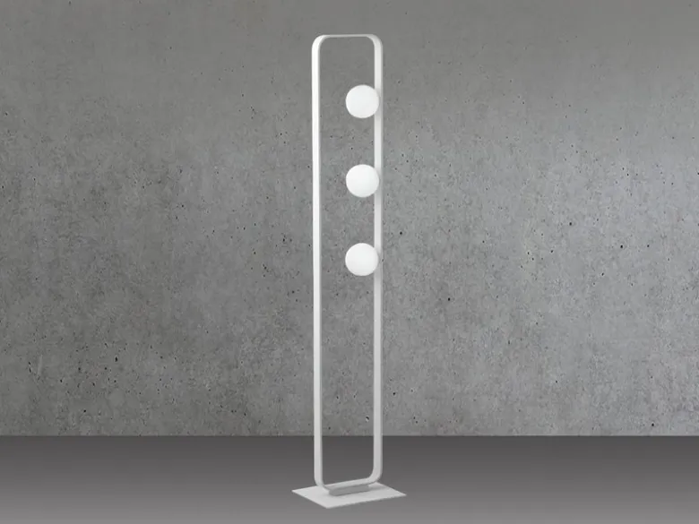 LED Stehleuchte 3-flammig Weiß mit Glaskugeln Opalweiß, Höhe 140cm