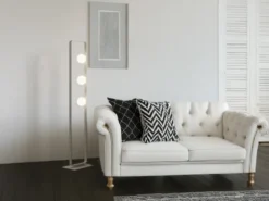 LED Stehleuchte 3-flammig Weiß mit Glaskugeln Opalweiß, Höhe 140cm