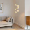 LED Stehleuchte VIRINA Gold mit fünf Kugeln aus K9 Kristallen, Höhe 155cm