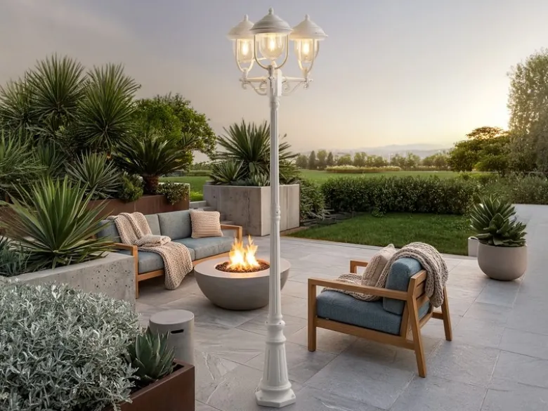 LED Straßenlaterne im Landhausstil, 3-flammig aus Aluminium Weiß, Höhe 218cm