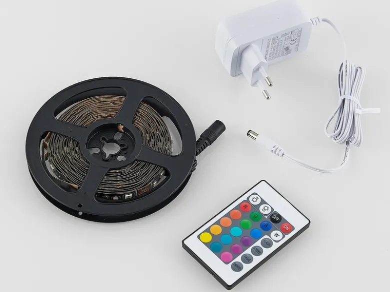 LED Streifen GRIP mit Fernbedienung, RGB Farbwechsel & Dimmer - 5 Meter