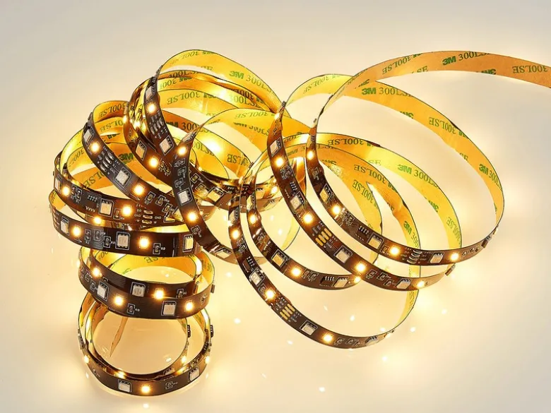 LED Streifen RACER mit Fernbedienung, RGB & Sound Control Funktion - 5 Meter