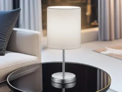 LED Tischleuchte Chrom mit Stoffschirm in Weiß, Höhe 28cm