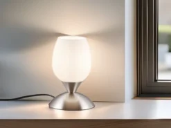 LED Tischleuchte Glasschirm Weiß, Sockel Silber - Touch dimmbar, Höhe 18cm