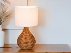 LED Tischleuchte mit Rattangeflecht und Stoffschirm Weiß, Höhe 40cm