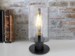 LED Tischleuchte Rauchglas Zylinder Lampenschirm, Metall Schwarz, Höhe 21,5cm