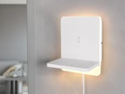 LED Wandleuchte FAIRFIELD Weiß mit Stecker, Schalter & Ladefunktion, Höhe 20cm