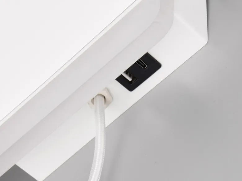 LED Wandleuchte FAIRFIELD Weiß mit Stecker, Schalter & Ladefunktion, Höhe 20cm