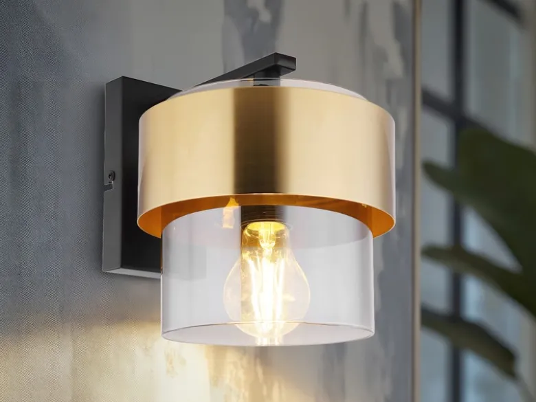 LED Wandleuchte mit Rauchglas Lampenschirm Messingring, Höhe 21,5cm