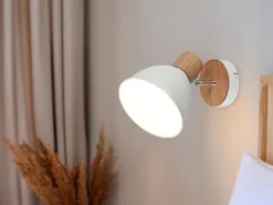 LED Wandstrahler aus Metall in Weiß & Holzoptik, Höhe 19cm