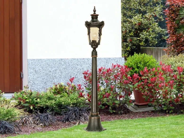 LED Wegeleuchte im Jugendstil mit Amberglas, Höhe 117cm