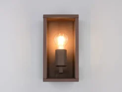 Moderne Außenwandleuchte GARONNE in Rostoptik mit Glas, Höhe 26cm