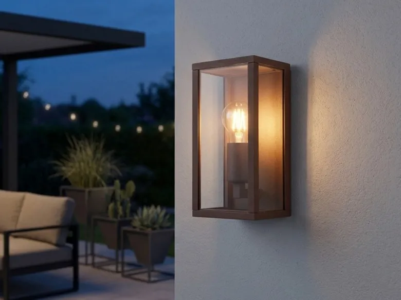 Moderne Außenwandleuchte GARONNE in Rostoptik mit Glas, Höhe 26cm