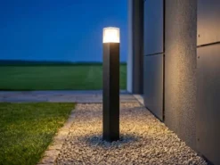 Moderne LED Pollerleuchte aus Aluminium in Schwarz, Höhe 80cm