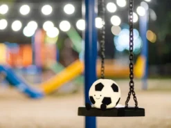 Nachtlicht KALLE Fußball Lampe dimmbar per USB aufladbar, mit Timer, H: 10m