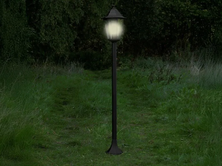 Nostalgische LED Wegeleuchte aus Aluminium in schwarz 125cm Höhe IP44
