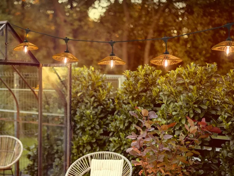 Outdoor Lichterkette CHAIN mit Stecker & 10 LEDs mit Boho Schirmen, 6,5 Meter