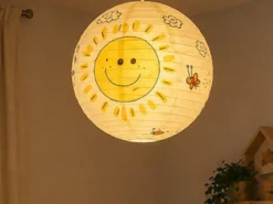 Papier Lampenschirm fürs Kinderzimmer mit fröhlichem Sonnen Motiv Ø 40cm
