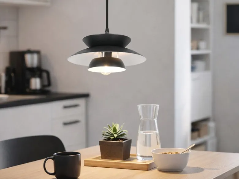 Pendelleuchte AMARILA skandinavisch mit Metall Lampenschirm Schwarz Ø 25cm