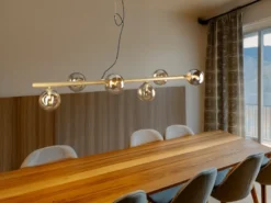 Pendelleuchte NEPTUN 6 flammig Messing & Amberglas, Breite 144cm