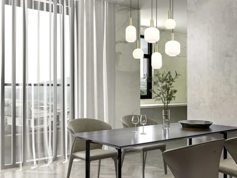 Retro LED Pendelleuchte 6-flammig mit Glasschirmen in Weiß, Breite 92cm